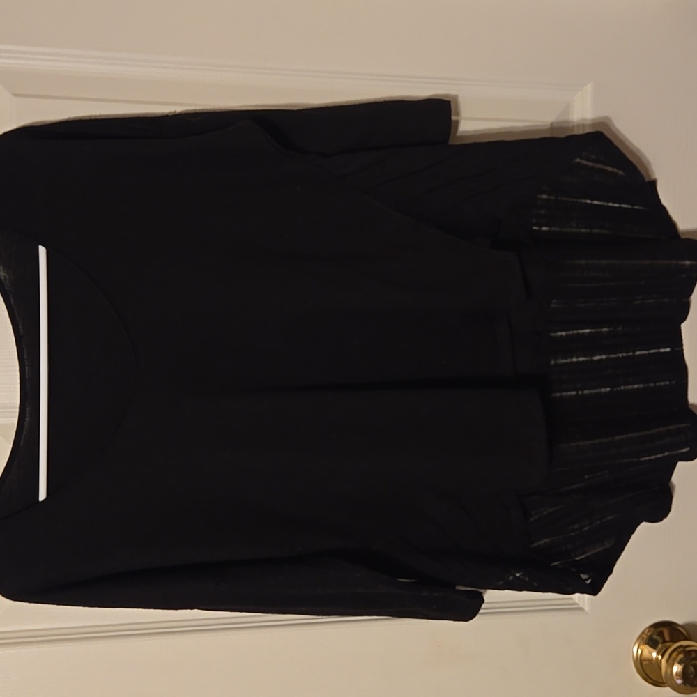 Black Half Sleeve High Low Top